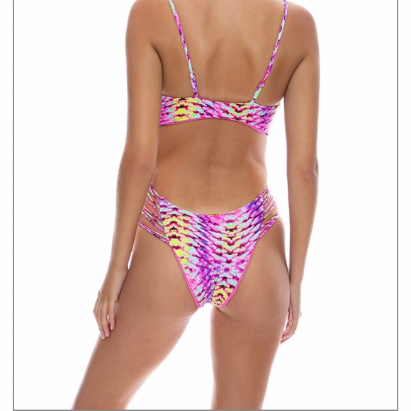 LULI FAMA MIAMI NWT - Picture 4 of 8